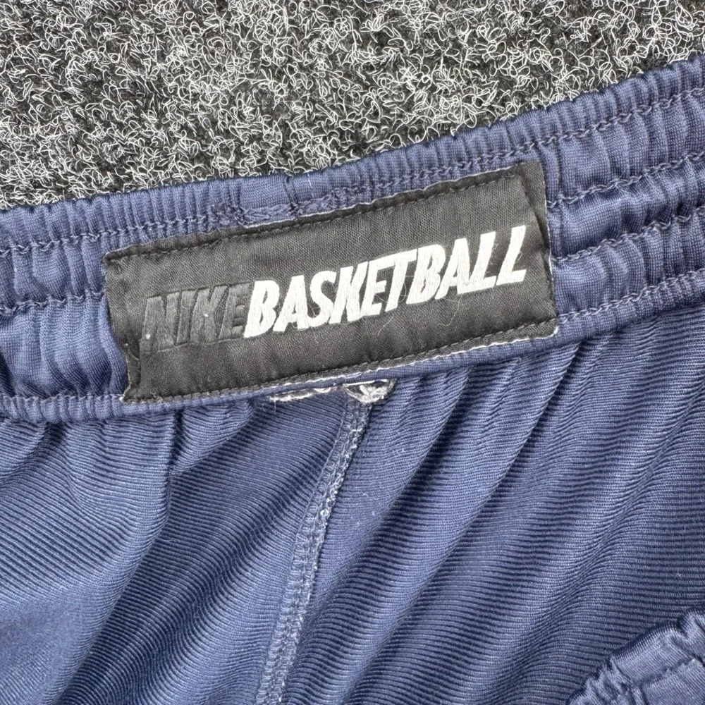 Nike basketball track